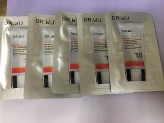由 choco_yan (刊登 ID 1203451081，圖片 1) 提交，位於 的 (類別：)，說明：。