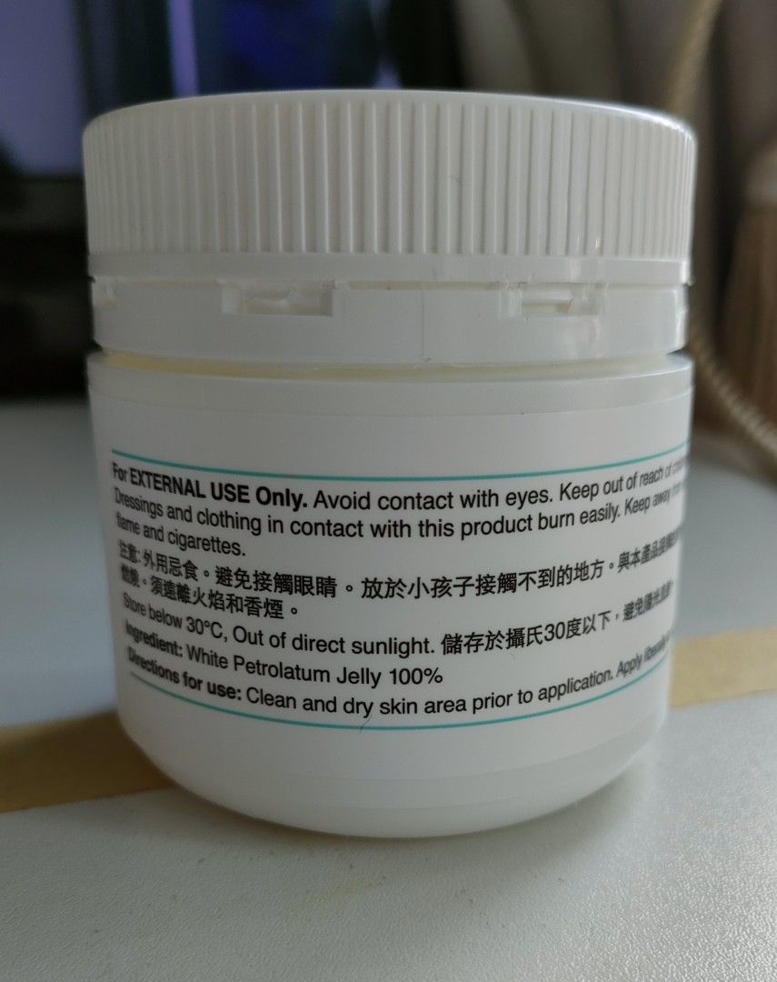 Eczema relief creams Aqueous Cream, Aqurea moisturising cream, Emolin