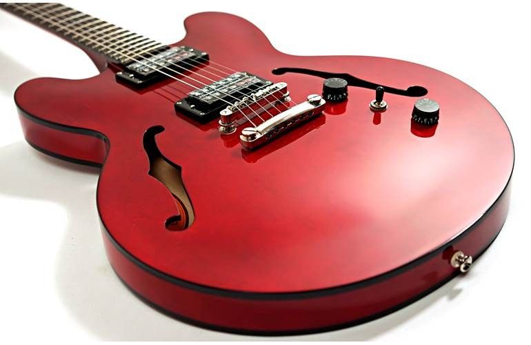 Epiphone Dot Studio Hollow Body Electric Guitar, Hobbies & Toys, Music &  Media, Musical Instruments on Carousell