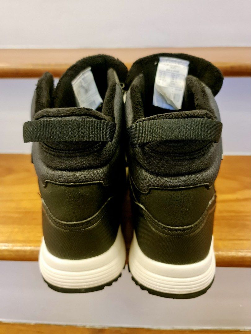 Cheap online sneaker boots