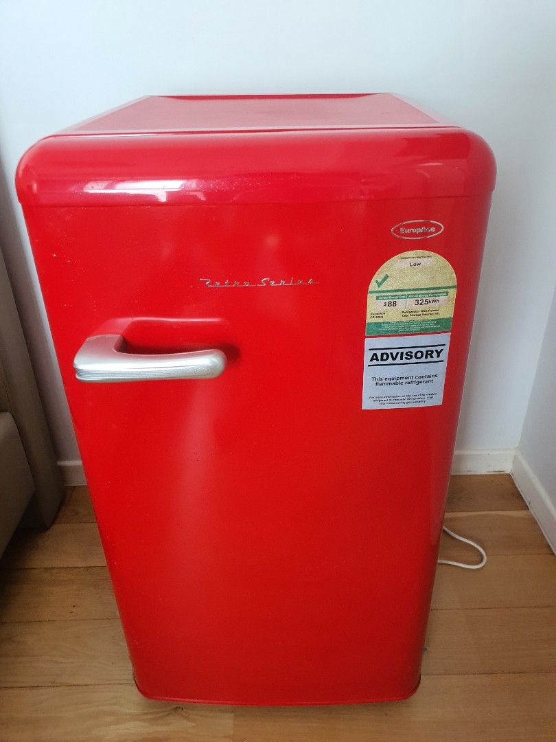 EUROPACE BAR FRIDGE AND FREEZER, TV & Home Appliances, Kitchen