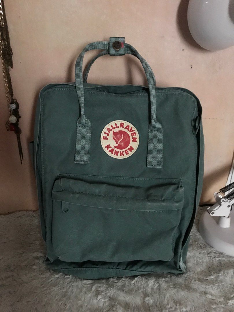 FJALLRAVEN KANKEN BAGS (Category: Backpacks) located in Puerto Princesa. Submitted by ericaxao (Listing ID 1203321532, Image 1). Description: Price is still negotiable. Just DM me. This item is 100% original po. Need wash lang po since matagal na siyang di nagagamit. Naka stock lang sa wardrobe. Medyo faded lang siya compare sa original color niya nung binili ko..