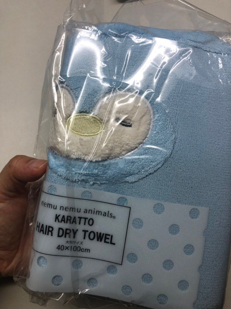 Hair drying towel miniso penguin, Women's Fashion, Watches