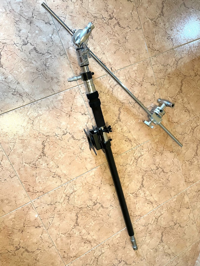 Heavy duty C Stand w wheels + Boom arm extension, Photography