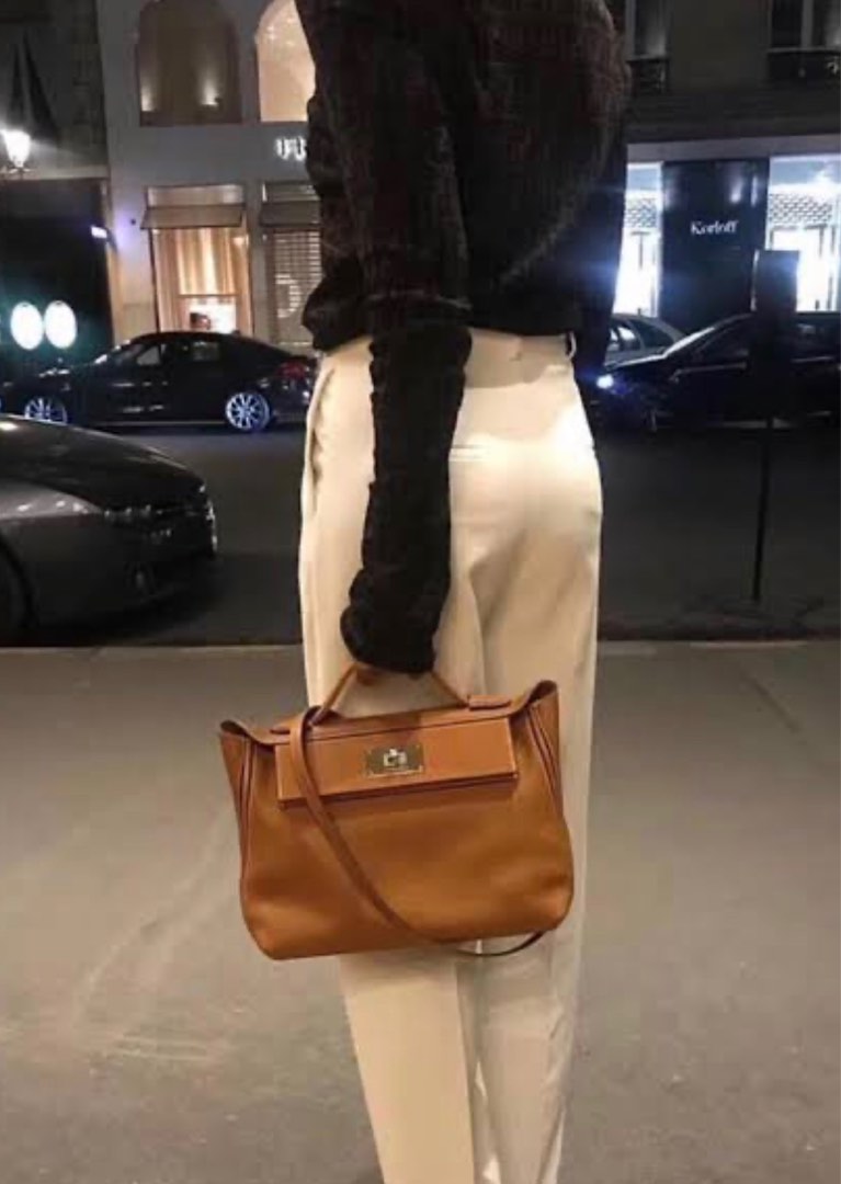 Shop HERMES Sac 2424