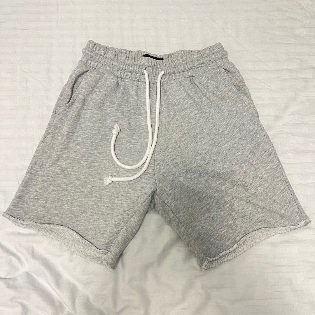 H M Jogger Shorts Men s Fashion Bottoms Shorts on Carousell