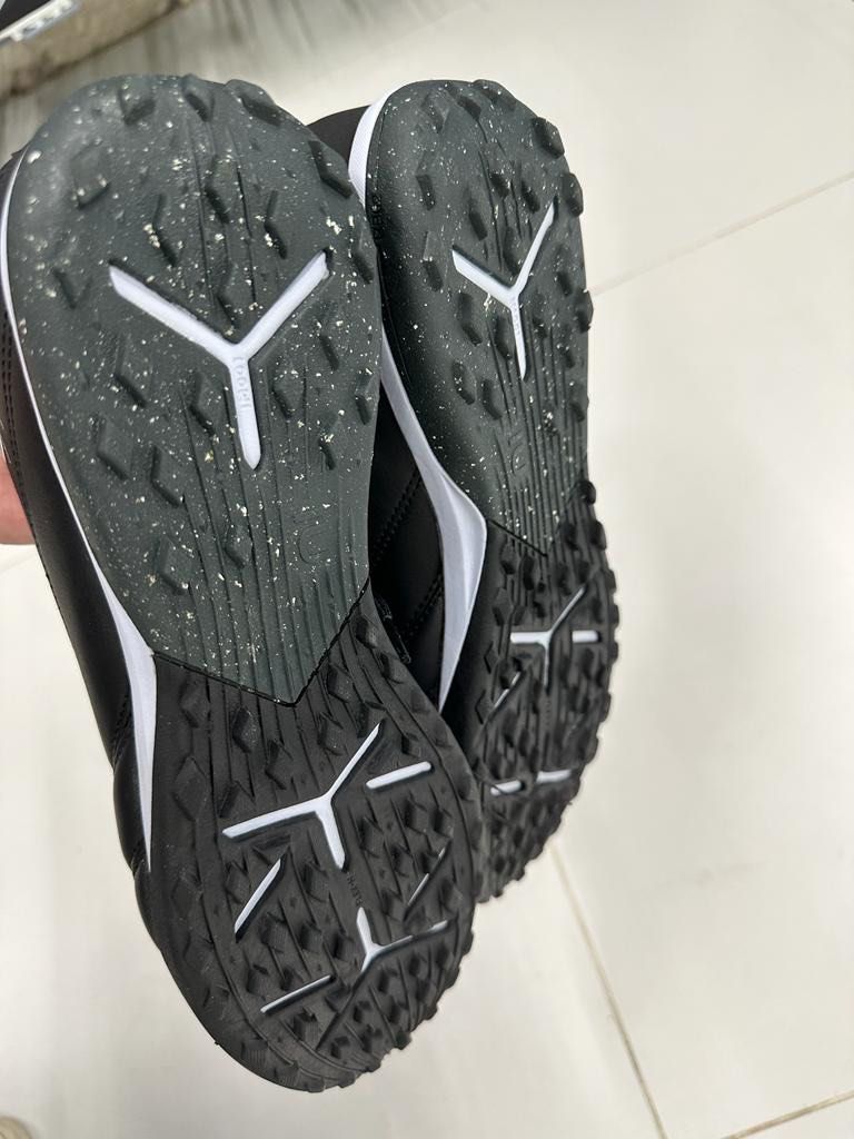 kipsta football boots