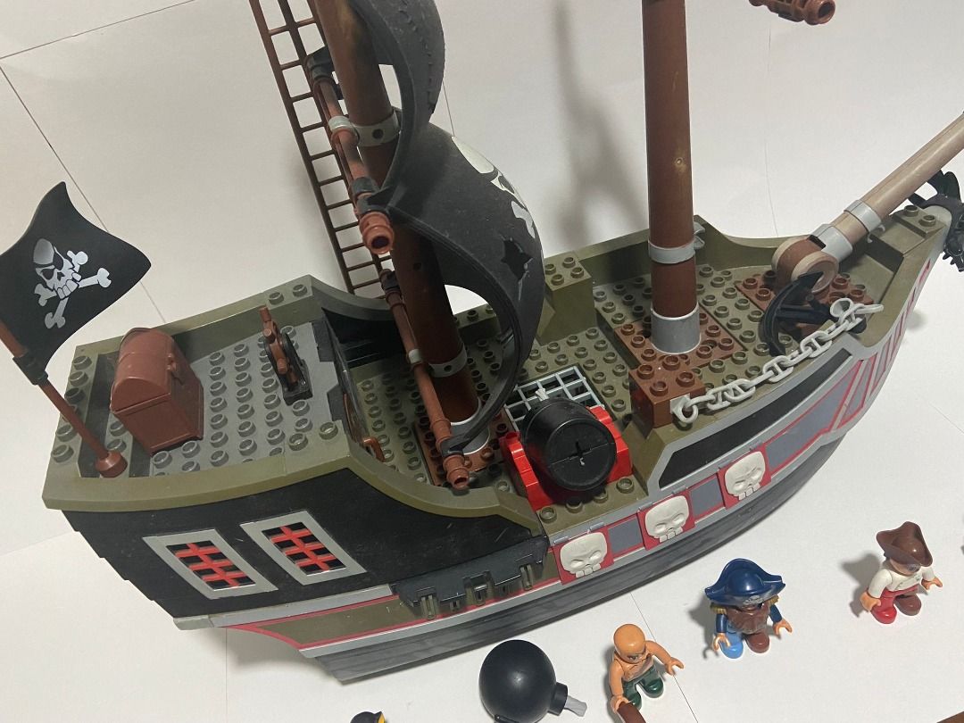 Duplo lego pirate discount ship
