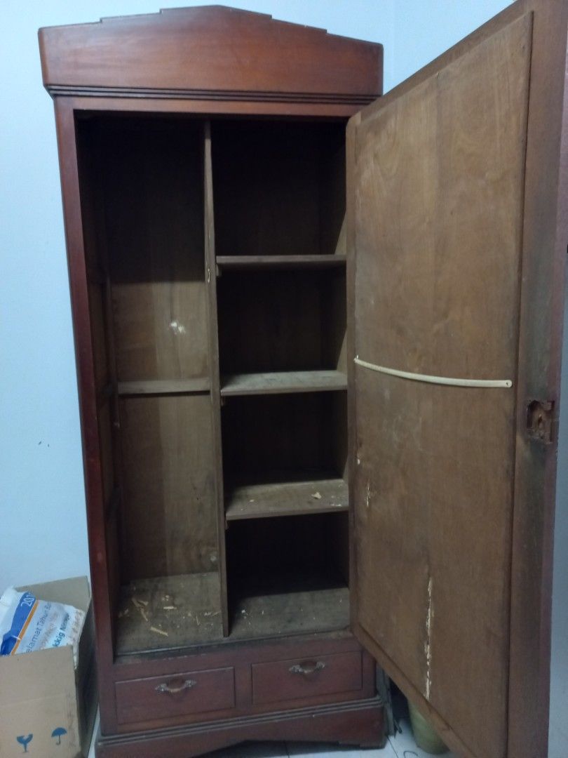 Lemari kayu jati 1 pintu, Home & Furniture on Carousell