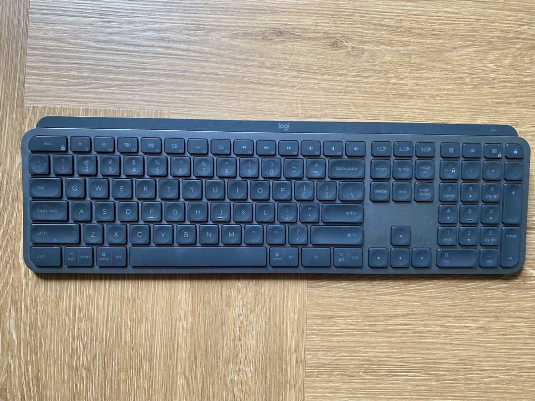 Logitech MX Keys, Computers & Tech, Parts & Accessories, Computer