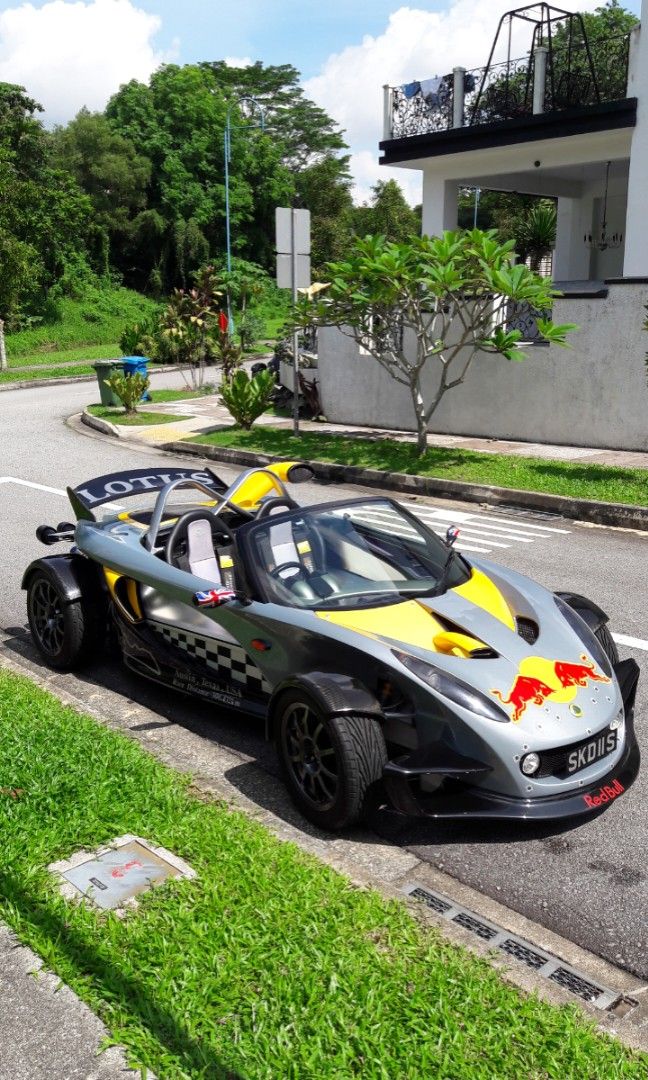 Lotus Limited edition 340R Manual (Category: Used Cars) located in Singapore. Submitted by olling (Listing ID 1203524478, Image 1). Description: Giving up collection. Selling away this Limited edition Lotus 340R. The only 1 in Singapore and approve on the road. 100% head turner. Legend car. Fully maintained by Eurosport Lamborghini agent. Accident free and in tip top condition. Interested pls call 96669990. Not for faint heart and low baller..
