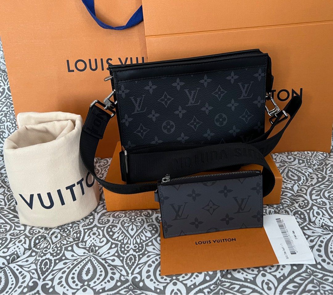 Louis Vuitton LV Unisex Gaston Wearable Wallet Monogram Shadow