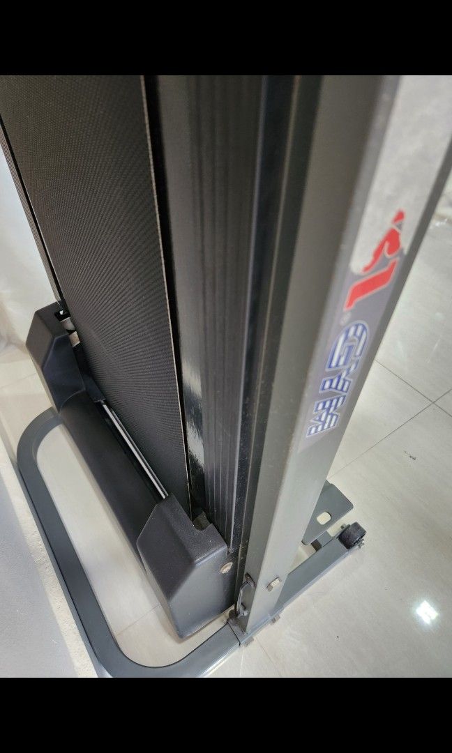 Aibi Manual Treadmill, Sports Equipment, Other Sports Equipment and