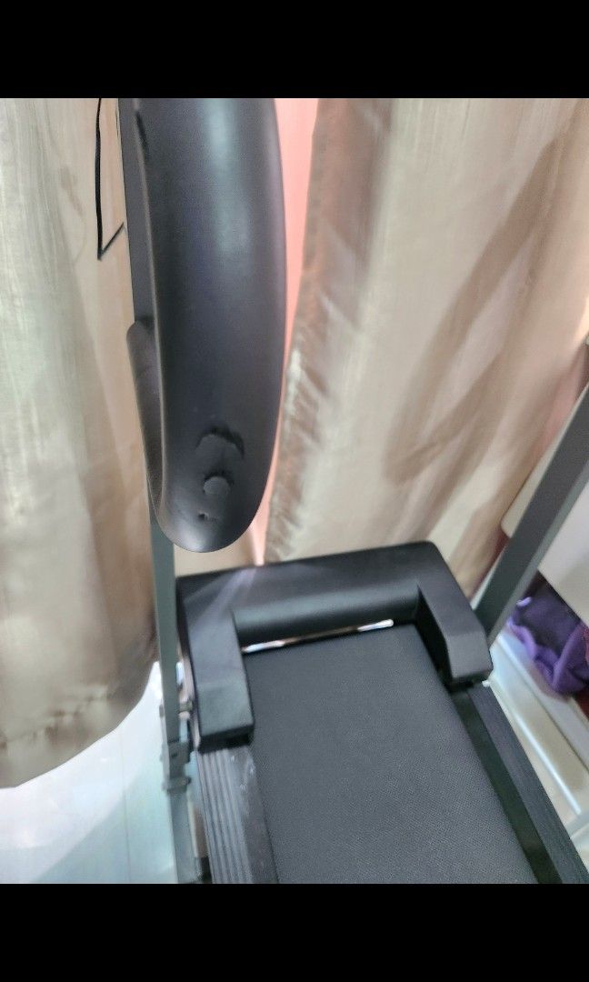 Aibi Manual Treadmill, Sports Equipment, Other Sports Equipment and