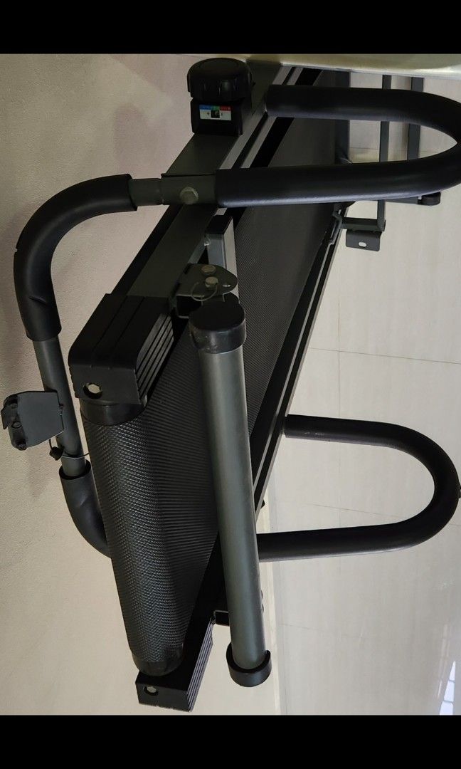 Aibi Manual Treadmill, Sports Equipment, Other Sports Equipment and