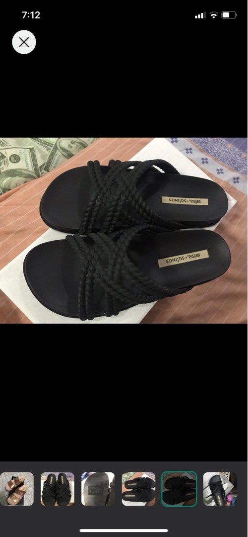 Melissa Salinas, Women's Fashion, Footwear, Slippers and slides on Carousell