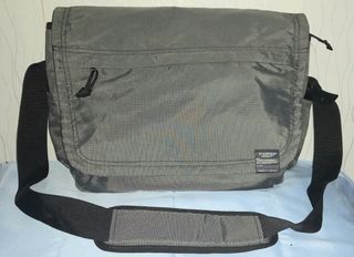 (Kategori: ) berada di . Dikirim oleh dkfcollections (ID iklan 1203342088, Gambar 1). Deskripsi: .