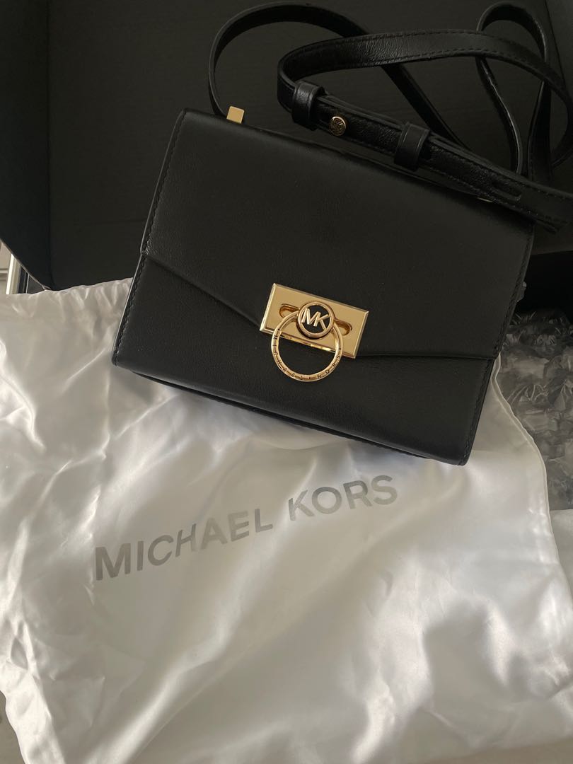 MICHAEL KORS HENDRIX BAG, Luxury, Bags & Wallets on Carousell