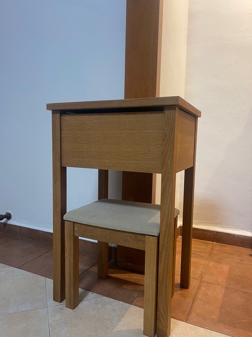 Muji dresser top
