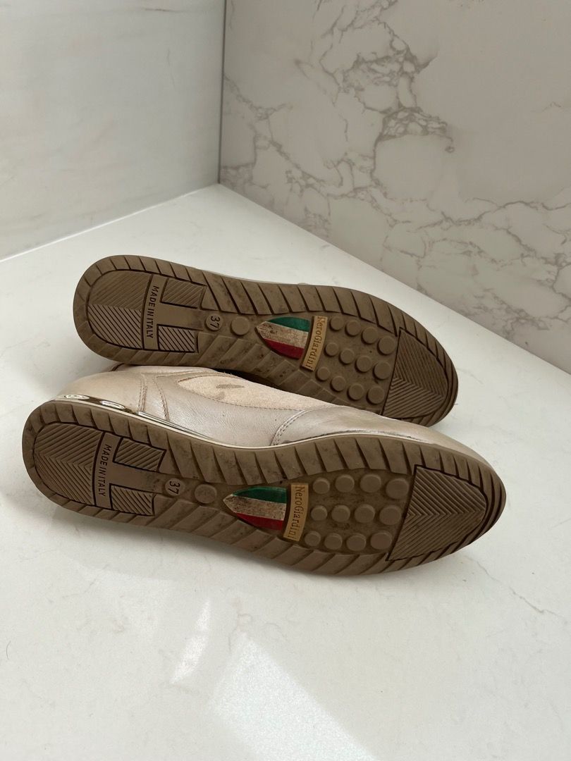 Giardini nero outlet