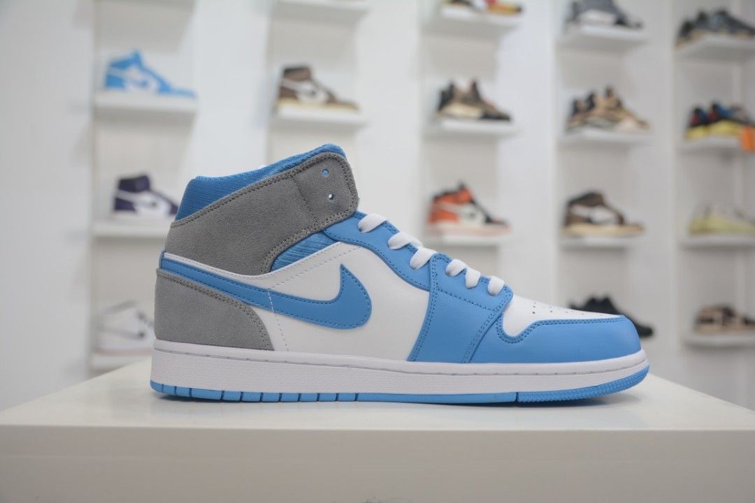 Air Jordan 1 Mid SE 'University Blue' DX9276-100