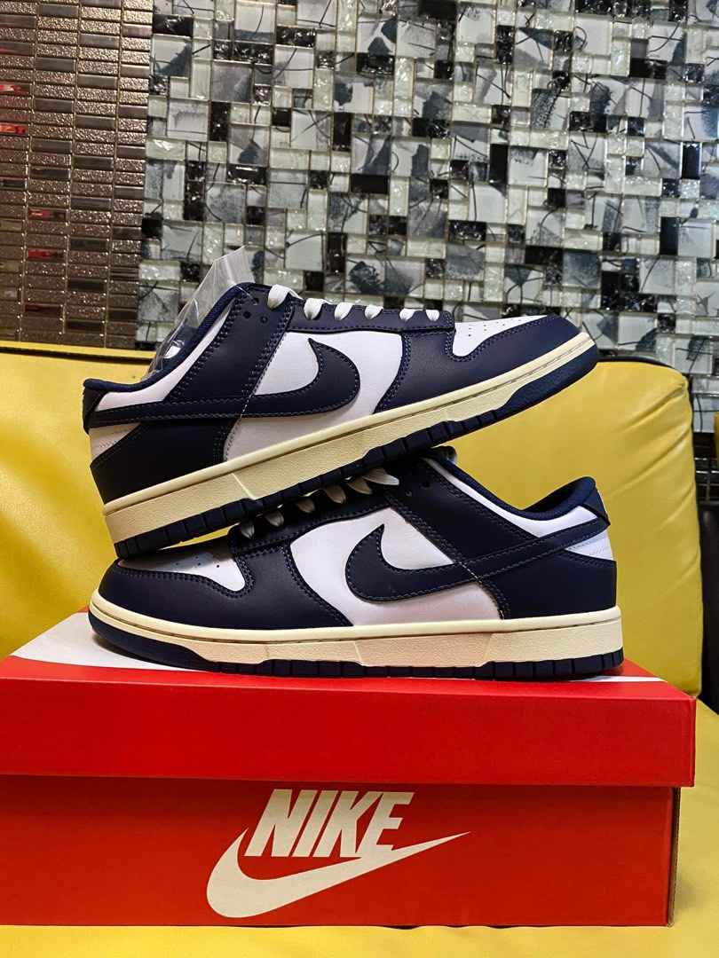 Nike dunk vintage navy, Men's Fashion, Footwear, Sneakers on Carousell