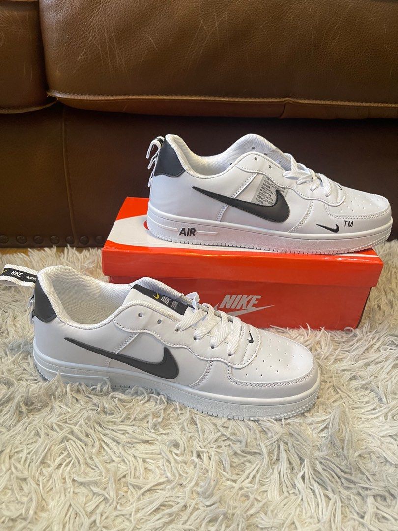 004 sticky rubber nike