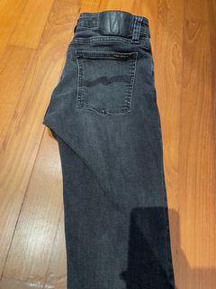 (Category: ) located in . Submitted by kicks_clearance (Listing ID 1203403374, Image 1). Description: .
