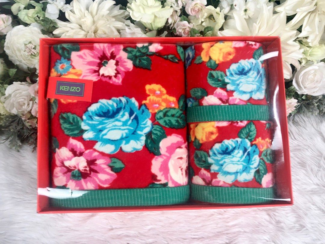 Kenzo shop towel set