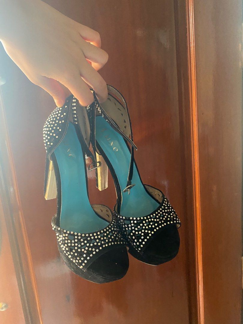 payless heels