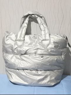 (Kategori: ) berada di . Dikirim oleh dkfcollections (ID iklan 1203343706, Gambar 1). Deskripsi: .