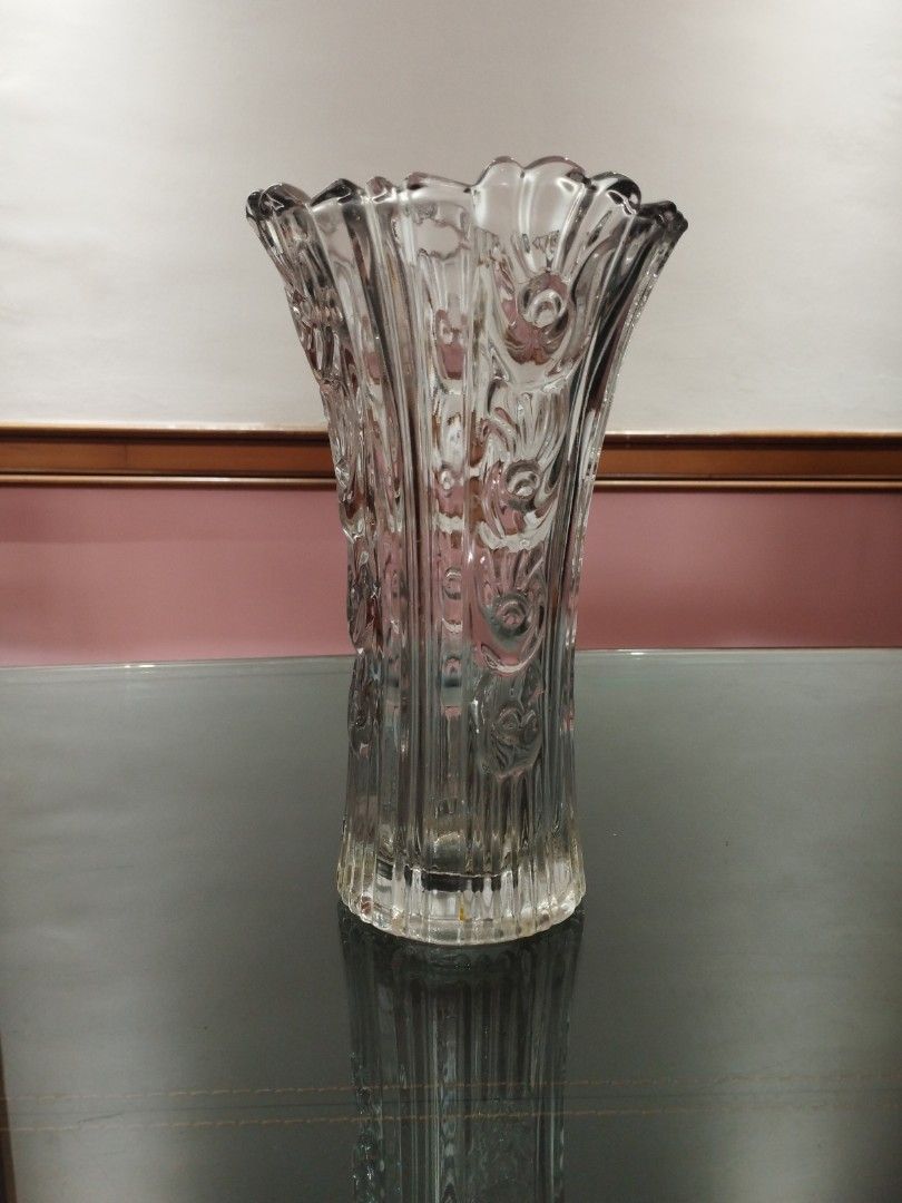 Retro glass vases in 4 sizes, Furniture & Home Living, Home Decor