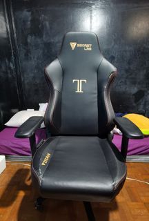 Secret Lab 2020 Titan