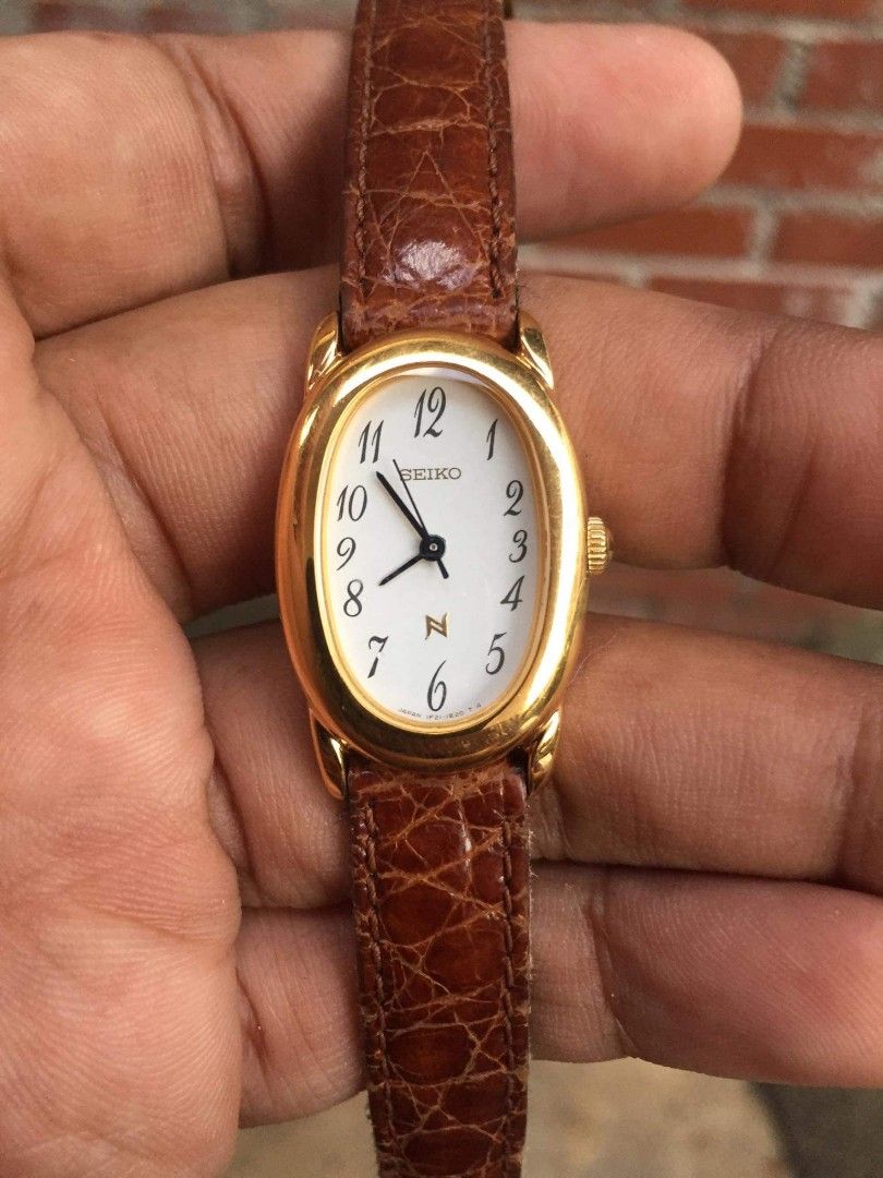 Seiko N 1F21 5B70 Women s Fashion Watches Accessories Watches
