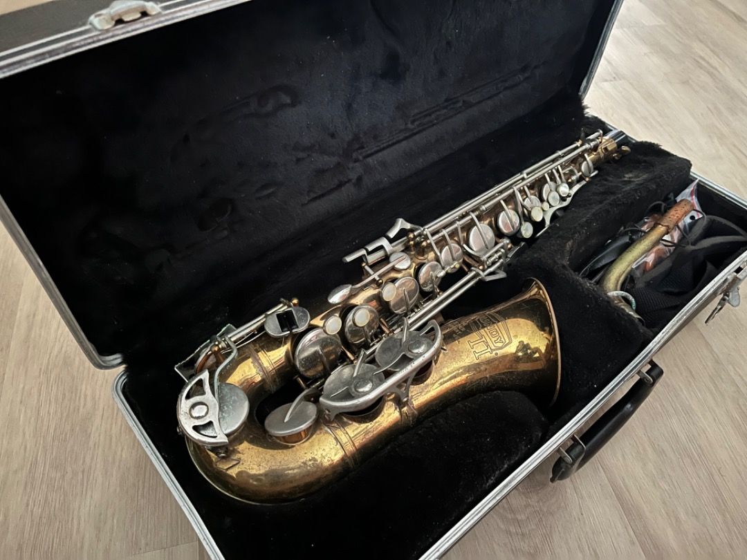 Selmer Bundy Alto Sax Hobbies Toys Music Media Musical