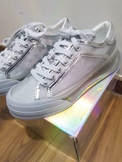 （分類：）位於 。 由 simkii 提交（商品編號 1203445871，圖片 1）。簡介： 。