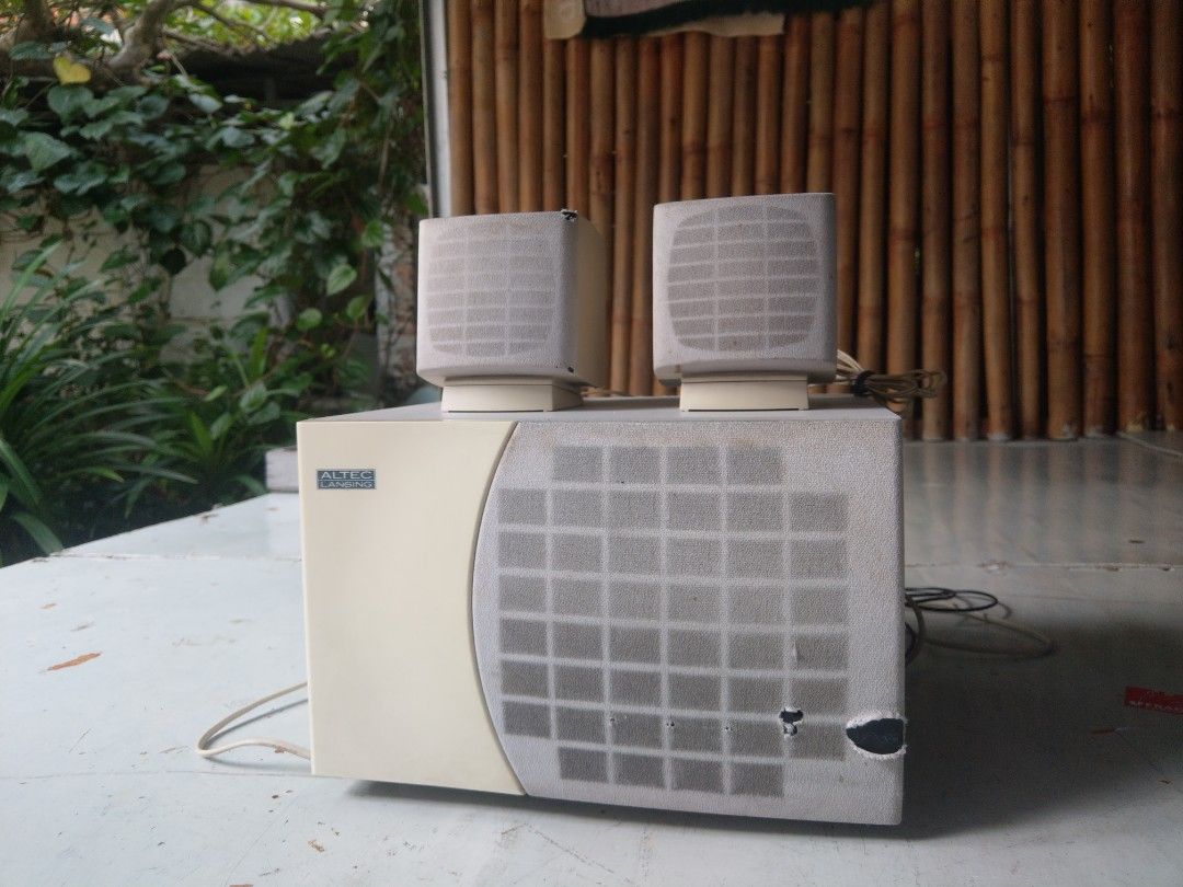 Altec lansing 45.1 top