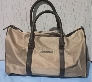 (Kategori: ) berada di . Dikirim oleh dkfcollections (ID iklan 1203343241, Gambar 1). Deskripsi: .