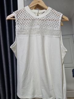 Tank top putih hnm