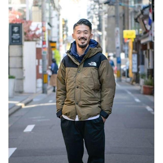 THE NORTH FACE MOUNTAIN DOWN JACKET, 男裝, 外套及戶外衣服- Carousell