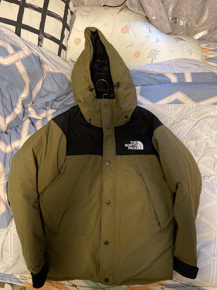 THE NORTH FACE MOUNTAIN DOWN JACKET, 男裝, 外套及戶外衣服- Carousell