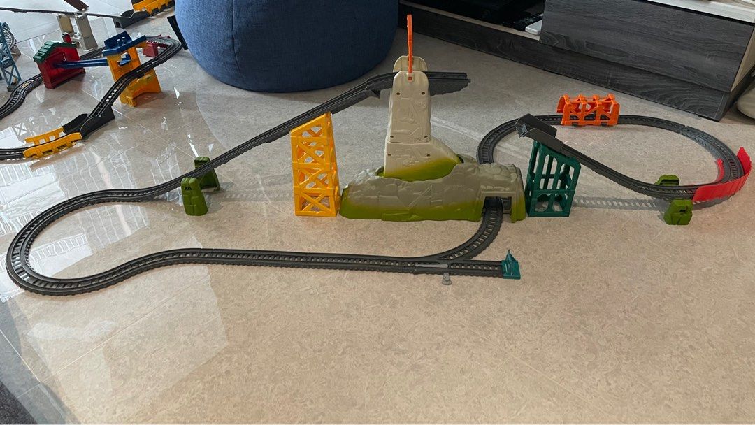 Trackmaster avalanche escape set 2025