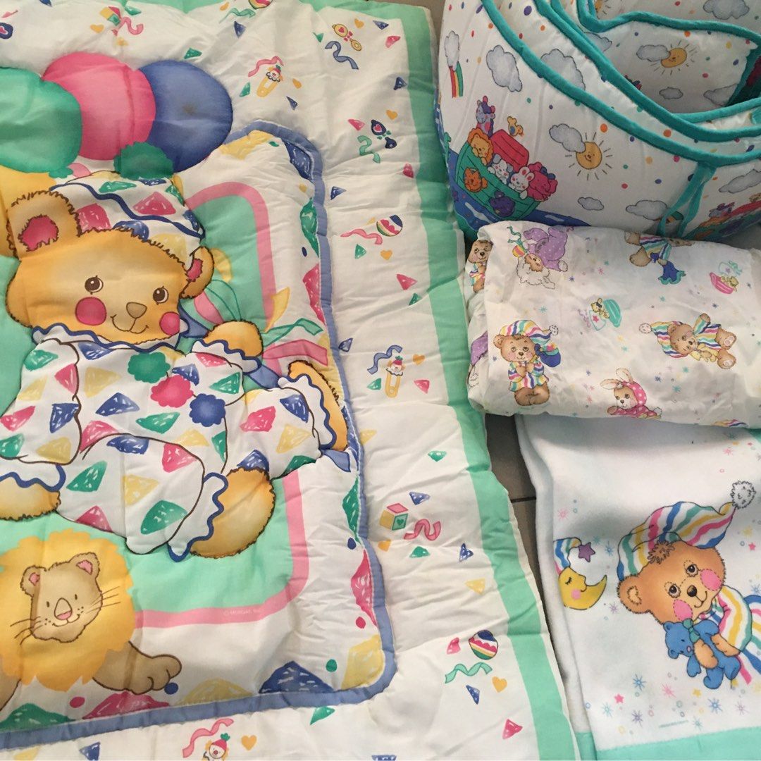 Toddler Comforter Blanket Sheet Crib Guard (Category: Bed Guards) located in Manila. Submitted by urbanwear (Listing ID 1203319312, Image 1). Description: Take All.