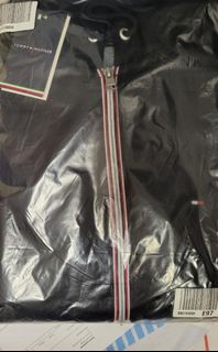 （分類：）位於 。 由 davismal 提交（商品編號 1203468113，圖片 1）。簡介： 。