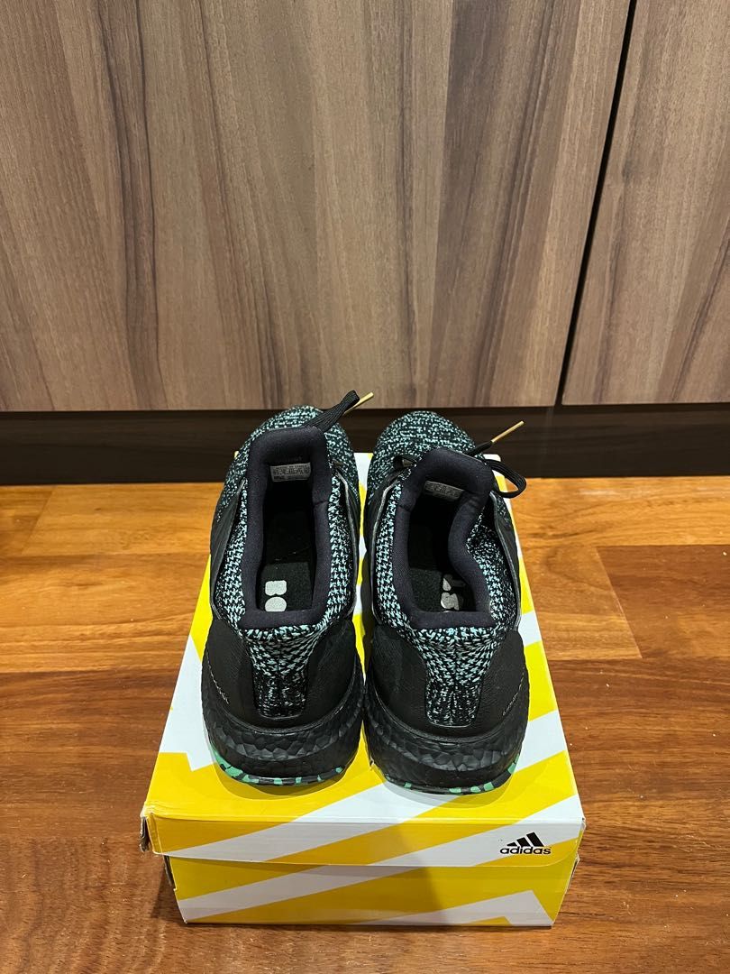 Ultra boost core black true hotsell green