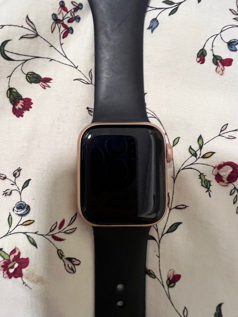 Refurbished apple watch series 4 40mm online