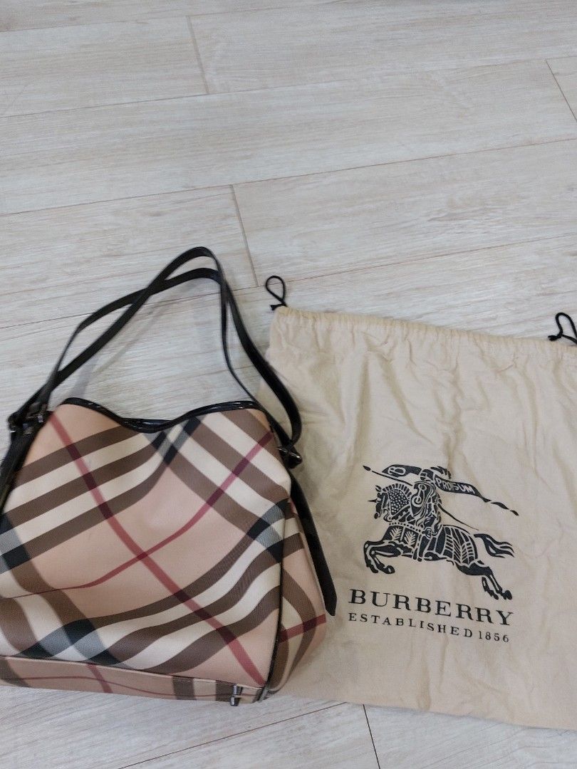 Used Burberry bag, Luxury, Bags & Wallets on Carousell
