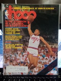 VINTAGE 1990 NBA HOOP MAGAZINE