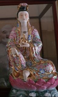 Vintage big size Guan Yin statue