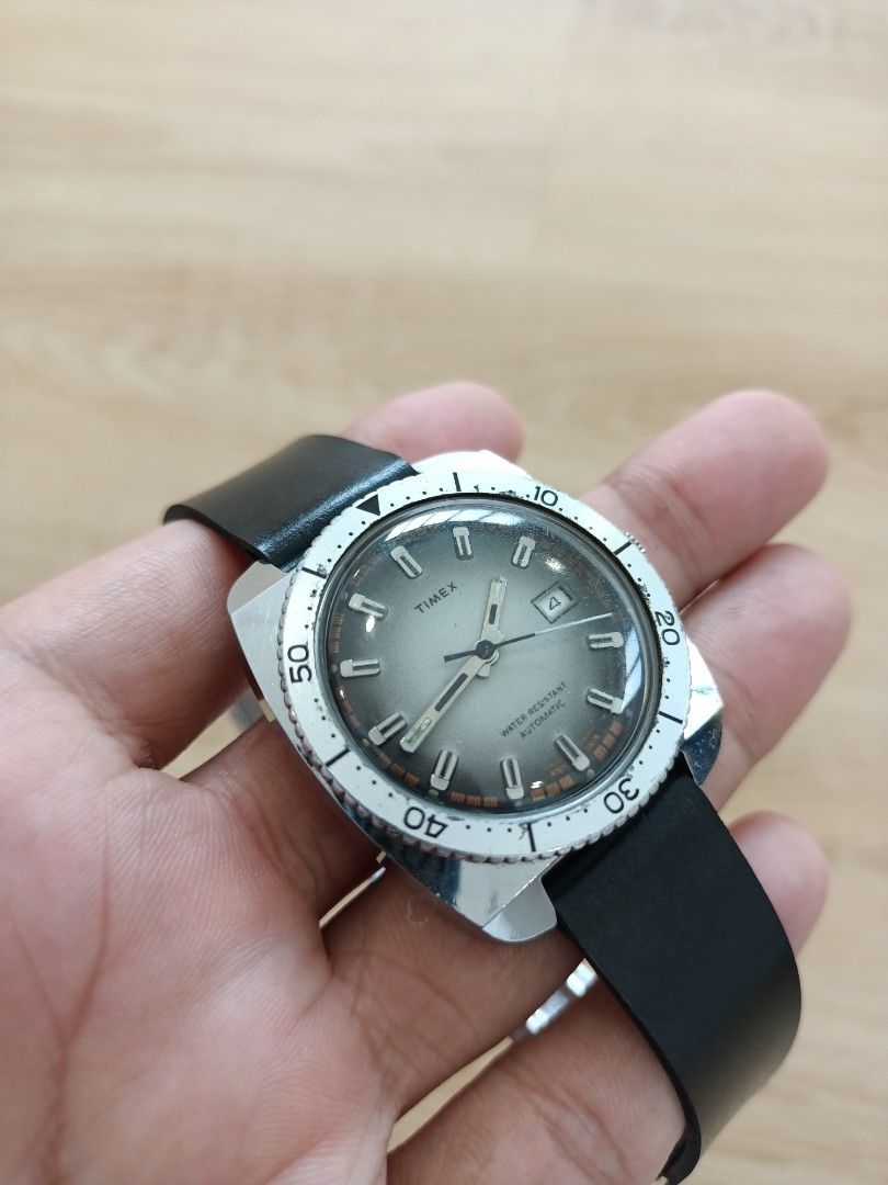 Vintage Timex automatic watch skin diver, Men's Fashion, Watches &  Accessories, Watches on Carousell